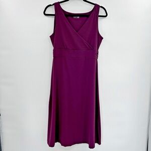 Eddie Bauer Womens Sleeveless V- Neck Tank Dress Size‎ S Purple Outdoor Stretch